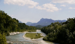 la Drôme en direction de Saillans